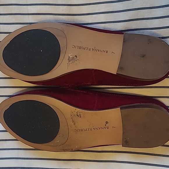 Banana Republic velvet mules - Picture 4 of 4